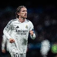 斯基拉：莫德里奇今天上午接受米兰体检，400万欧年薪签约1年